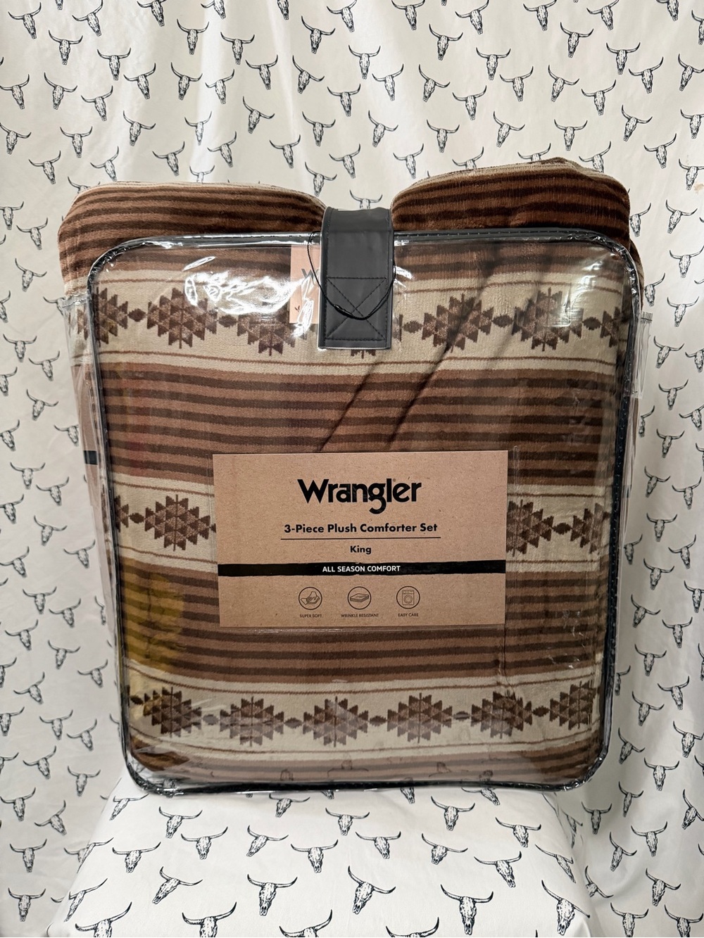 Wrangler king Brown and Cream Southwestern Stripe Plush Comforter Set